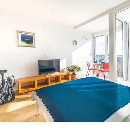 Summer Blue Bikes4free Reduced