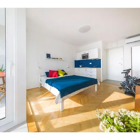 Summer Blue Bikes4free Reduced Apartament Split